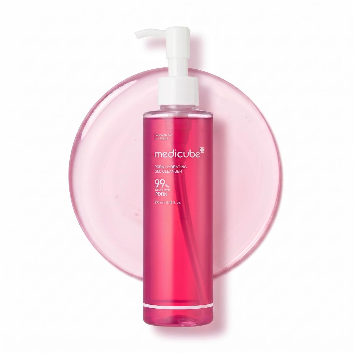 MEDICUBE PDRN jelly-to-foam cleanser bottle with pump, 200 ml