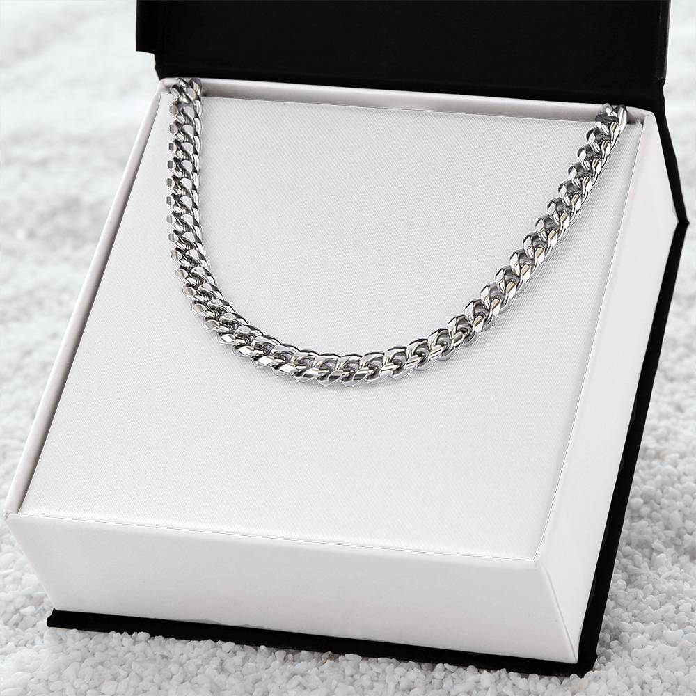 Silver-tone Cuban link chain necklace with reflective interlocking links